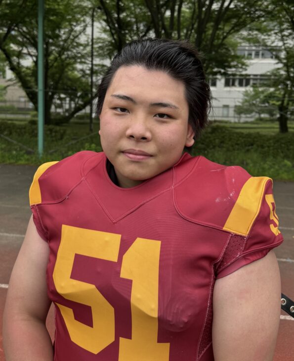 吉岡 駿之介